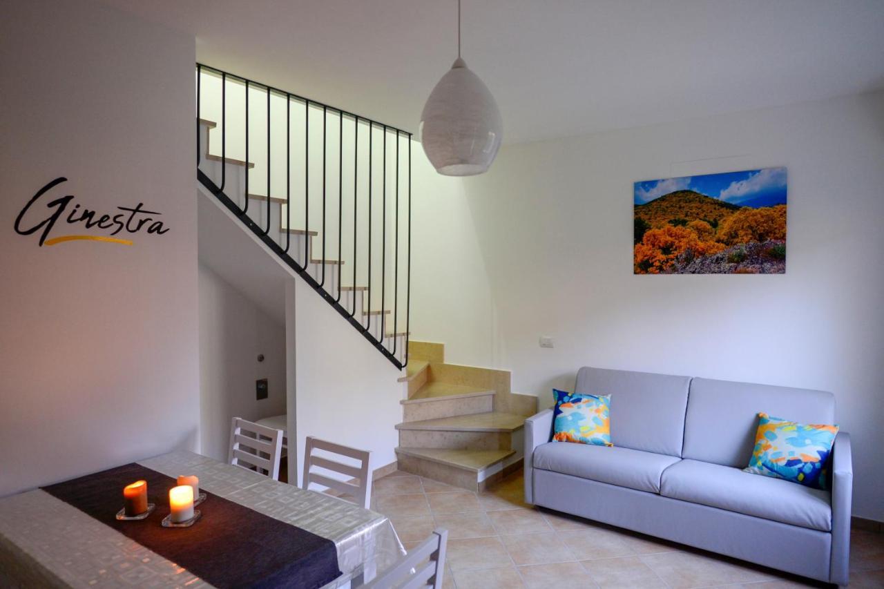 Apart-hotel Esilom *